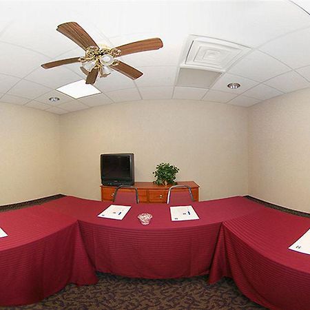 Econo Lodge Tulsa Airport Zewnętrze zdjęcie