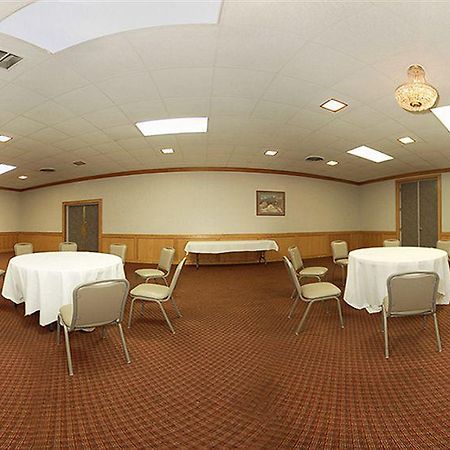Econo Lodge Tulsa Airport Zewnętrze zdjęcie