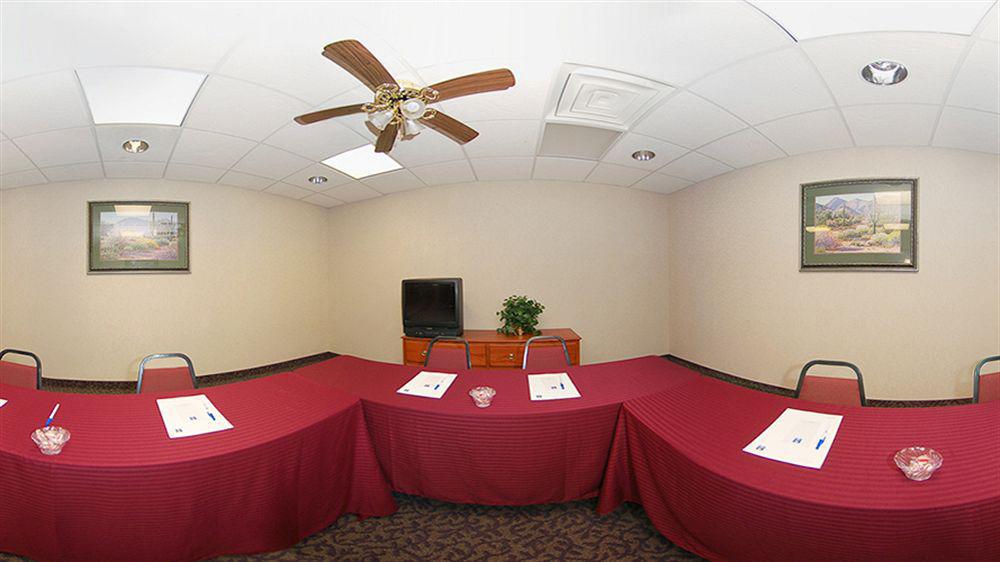 Econo Lodge Tulsa Airport Zewnętrze zdjęcie